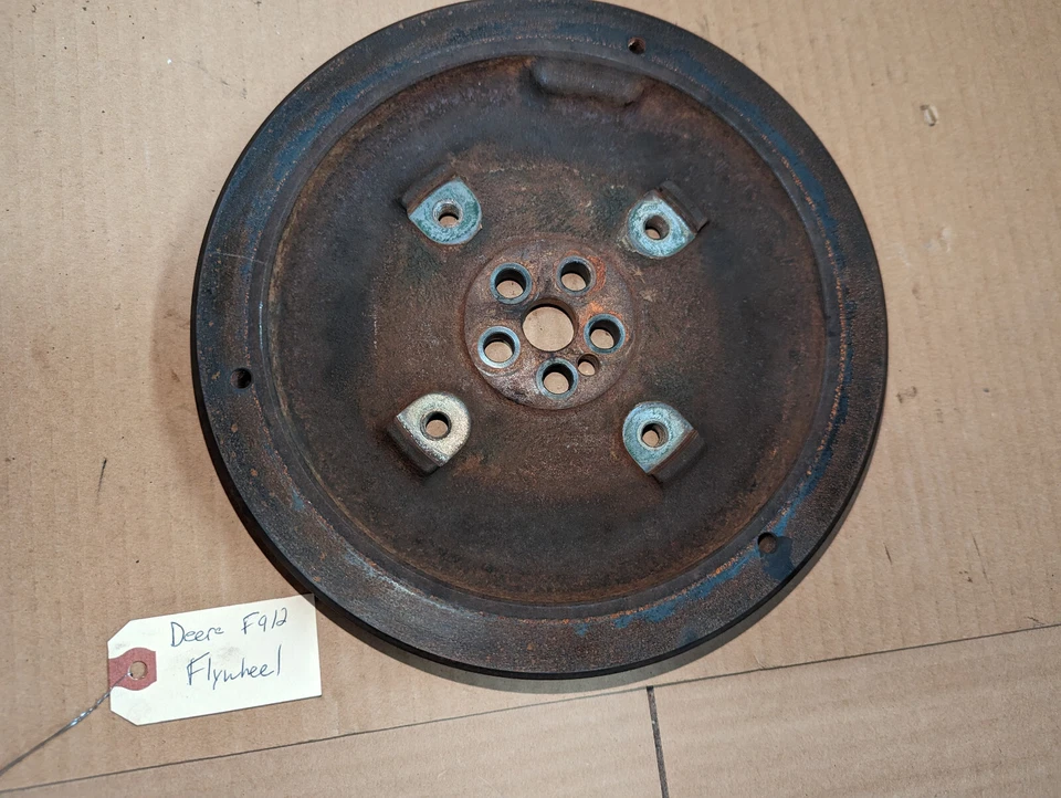 John Deere 322 F912 AM876004 Yanmar GAS 3TG66UJ 18hp Engine Flywheel - Image 2 of 4