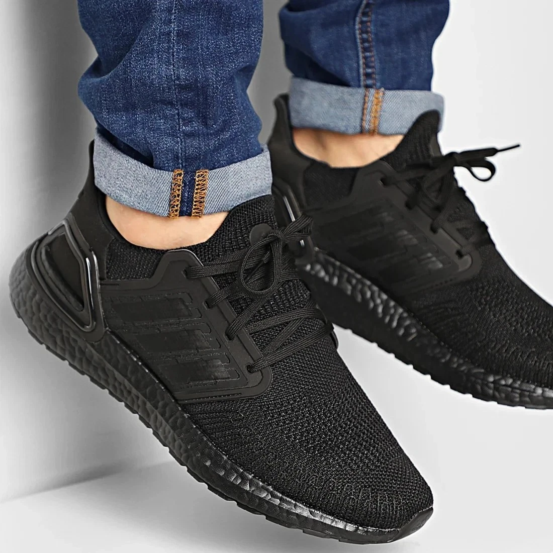 MENS ADIDAS ULTRABOOST 20 RUNNING GYM SHOES - ALL SIZES - TRIPLE BLACK - EG0691
Opens in a new windo