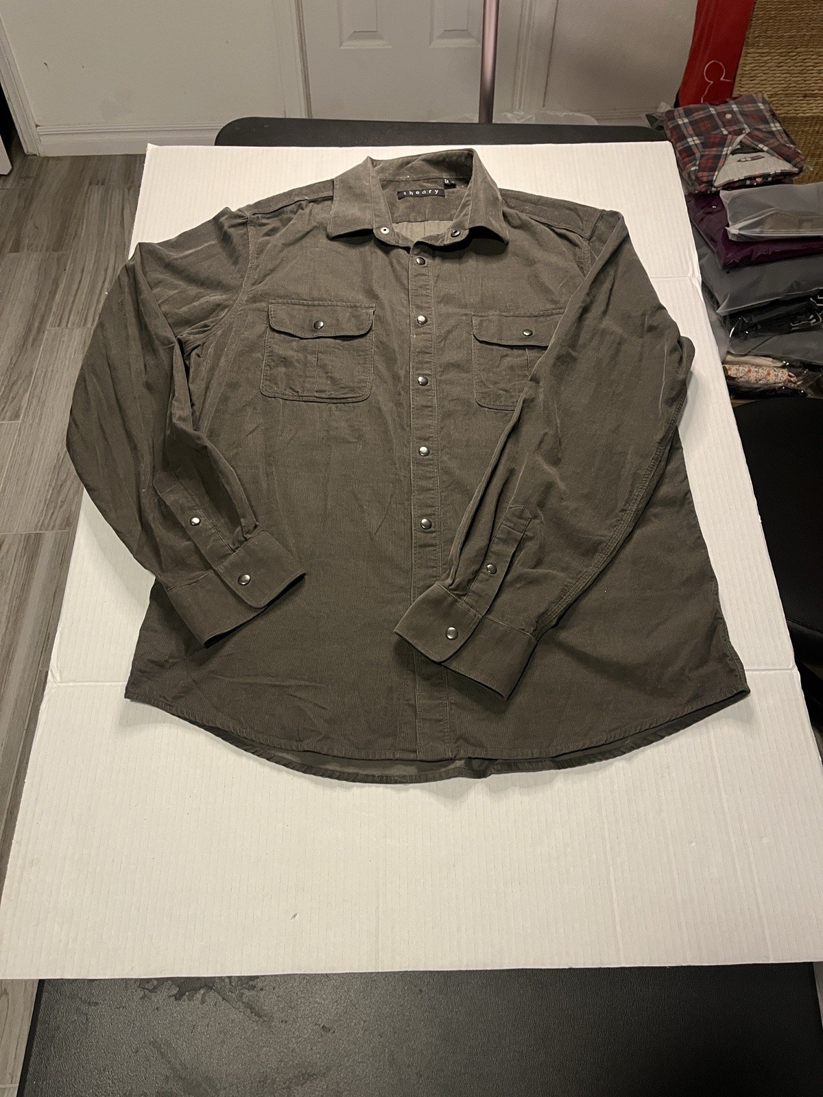 Men's Long Sleeve Button-Up Theory Size L