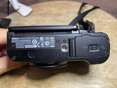 Nikon Coolpix P7100 10.1 MP Compact Digital Camera TESTED Works NO