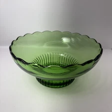 E.O. Brody Co. Vintage 7” Green Glass Bowl Cleveland USA Scalloped Edge