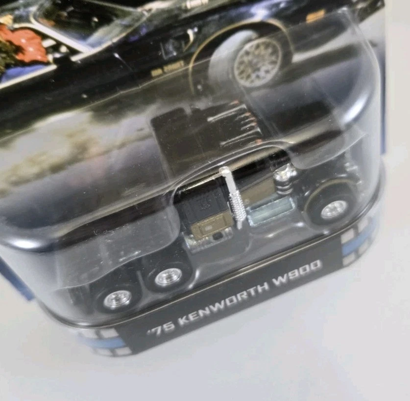 Hot Wheels '75 Kenworth W900 1/64 Smokey and the Bandit Retro Entertainment - Image 3 of 4