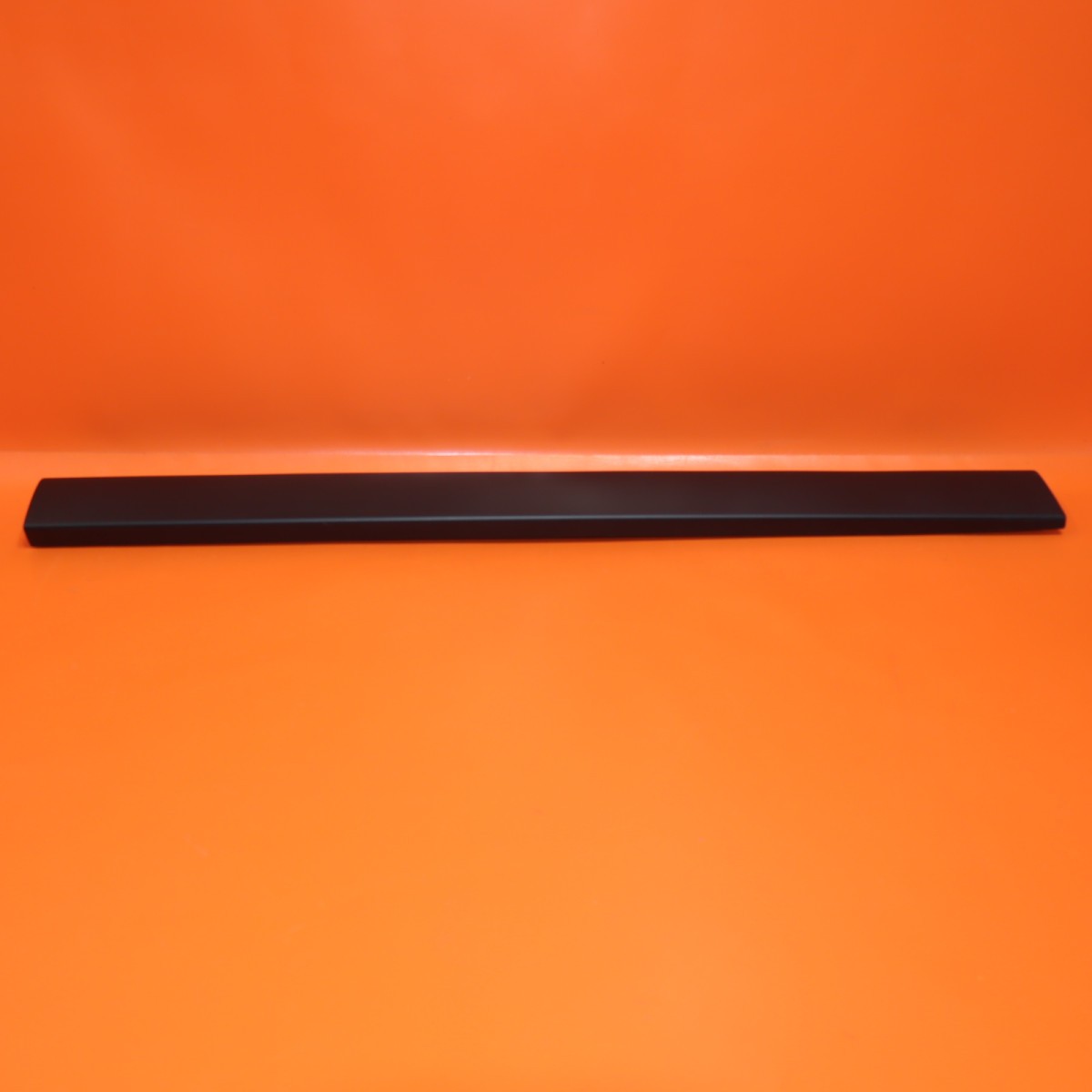 ROLLS ROYCE CULLINAN DOOR MOLDING RIGHT REAR 2017-2021 2022 2023 51137448584