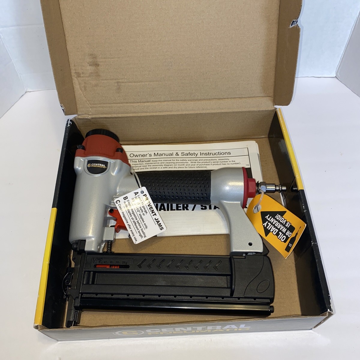 Central Pneumatic 64269 18 Ga 1/4
