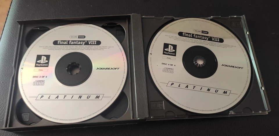 Final Fantasy VIII 8 PlayStation 1 Gioco PS1 Completo Italiano EU Collezione, foto 4 di 5