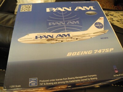 航空機・ヘリコプター PAN AM Boeing 747-200 1/200 s-l400.jpg