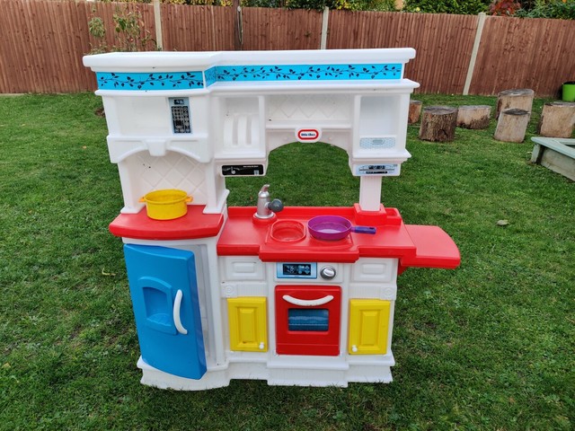 little tikes prep n serve kitchen