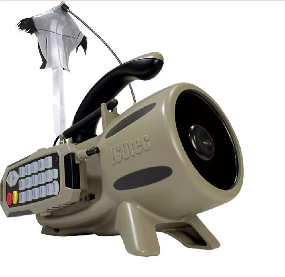 ICOtec 320 Plus Bluetooth Electronic Predator Caller/Decoy Combo