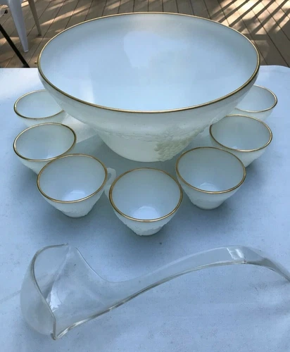 Vintage 60's Milk Glass Punch Bowl 7 Cup Gold Rim Anchor Hocking Harvest Grape