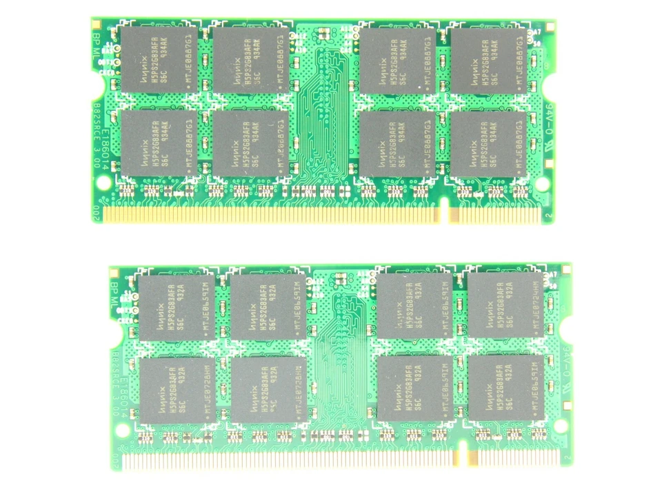 Corsair 8GB (2x4GB) DDR2 800 MHz (PC2 6400) Laptop Memory (VS8GSDSKIT800D2) - Image 2 of 2