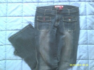 junior size 7 jeans