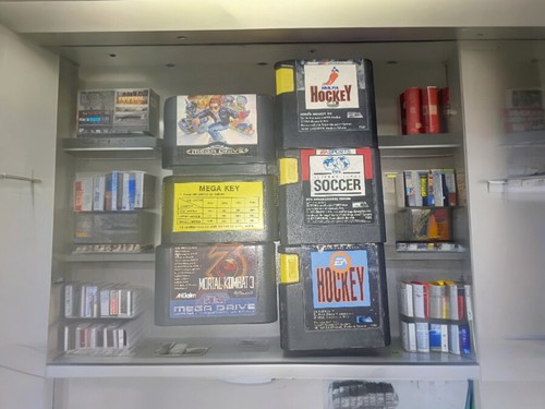 Megadrive AtGames + 80 Jeux édition Mortal Kombat - Acheter vendre sur