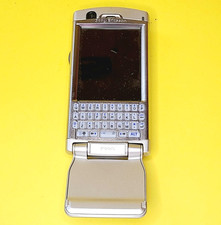 UNTESTED SONY ERICSSON P990i 3G 2MP VGA WIFI INFRARED QWERTY SYMBIAN CELL PHONE