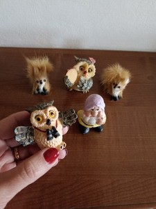 5 Statuette Gufetti Scoiattoli Gnomo perfette Piccoli Regali, Decorazione