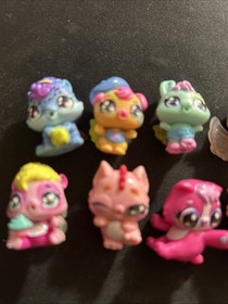 Lot of SML Vietnam Hatchimal? Mini Figures Pets