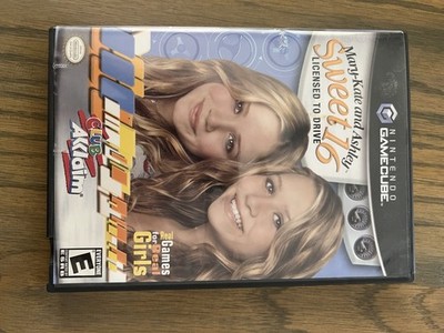 Mary-Kate & Ashley Sweet 16 Licensed to Drive GameCube Multiplayer Manual 2002