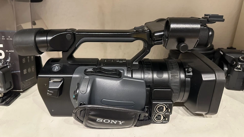 Sony HVR-Z1E Profi Camcorder Händler - Bild 3 von 4