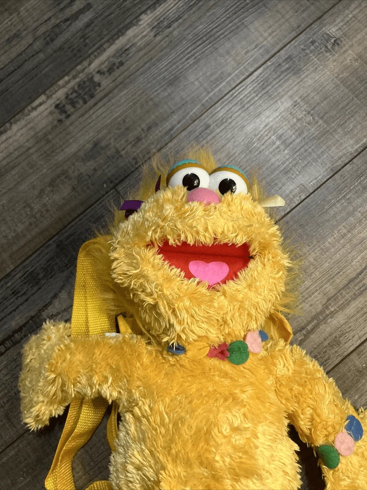 Linda mochila mullida vintage de felpa Sesame Street Zoe 2003 para niños niñas Foto 3 de 4