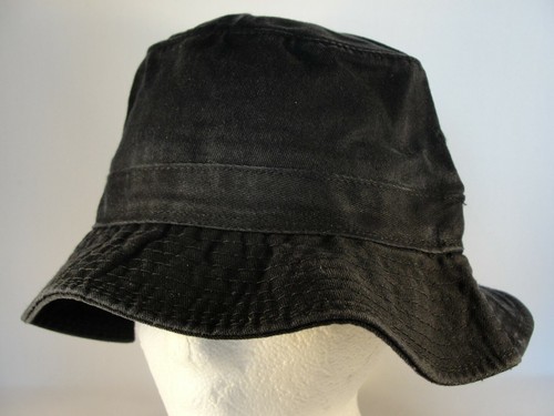 Black Bucket Hat Foot Locker Size S/M 