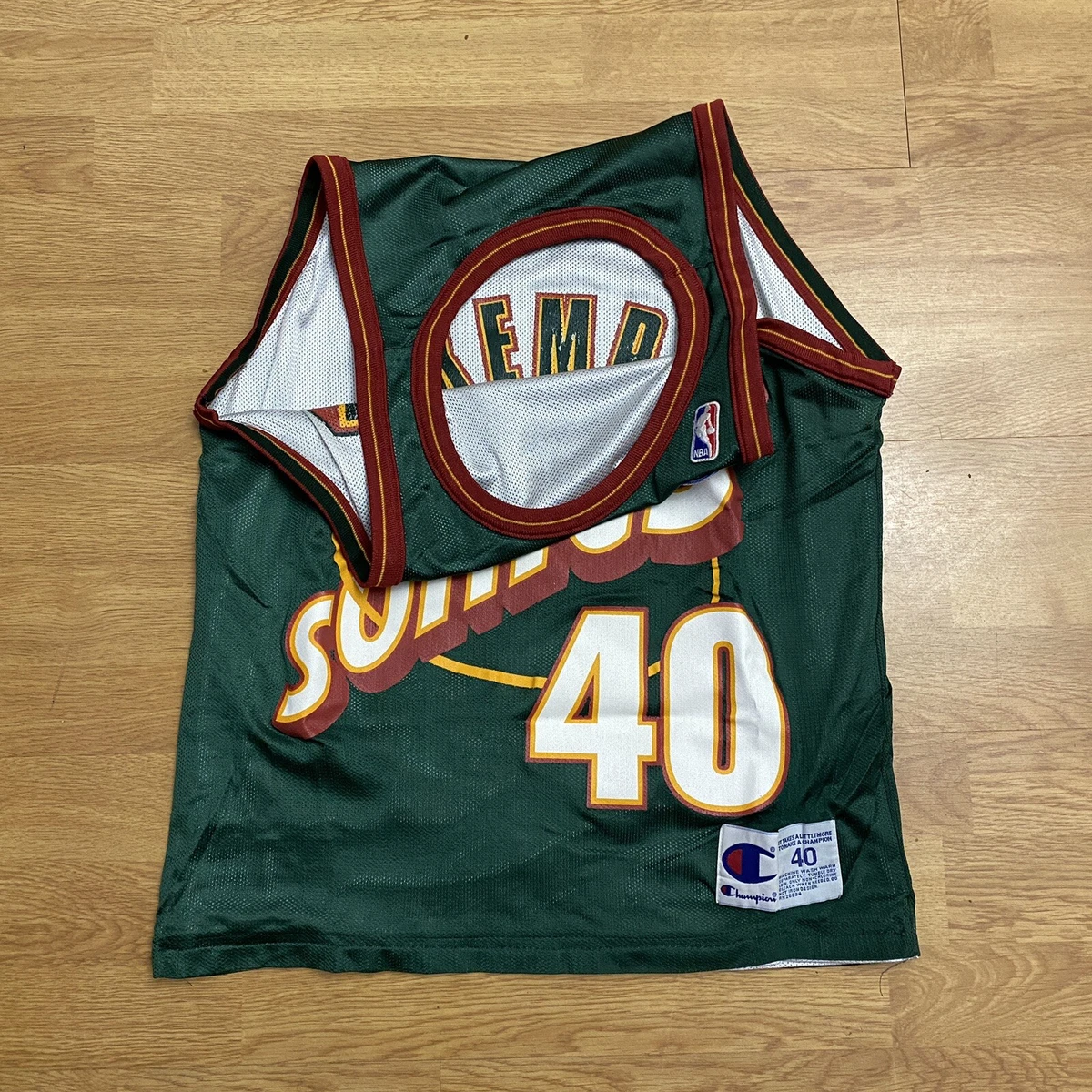 🏀 Shawn Kemp Reversible Seattle Supersonics Jersey Size Medium