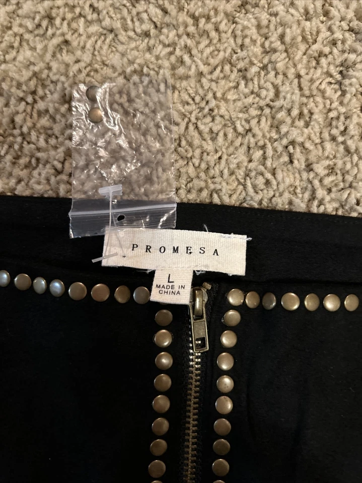 PROMESA BLACK FAUX SUEDE RIVET Stud  ZIPPER SKIRT WOMENS SZ Large EUC Foto 2 de 4
