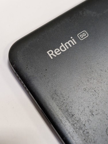 Redmi 5G Smartphone - Working, Shattered Camera, No Accessories - Afbeelding 3 van 4