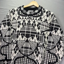 Vintage Grandma Sweater Womens Medium Black White Geometric Acrylic Cottage Core