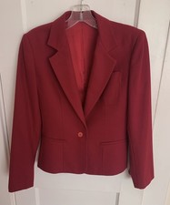 Vintage Red Wool Women  s Blazer, Classic Tailored Size 6