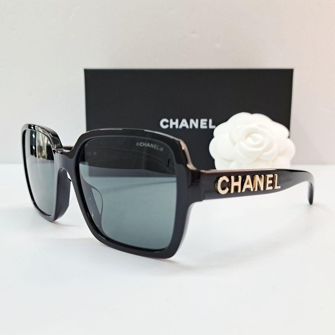 Chanel 5408-A Black Acetate Square Sunglasses Gold Hardware Dark