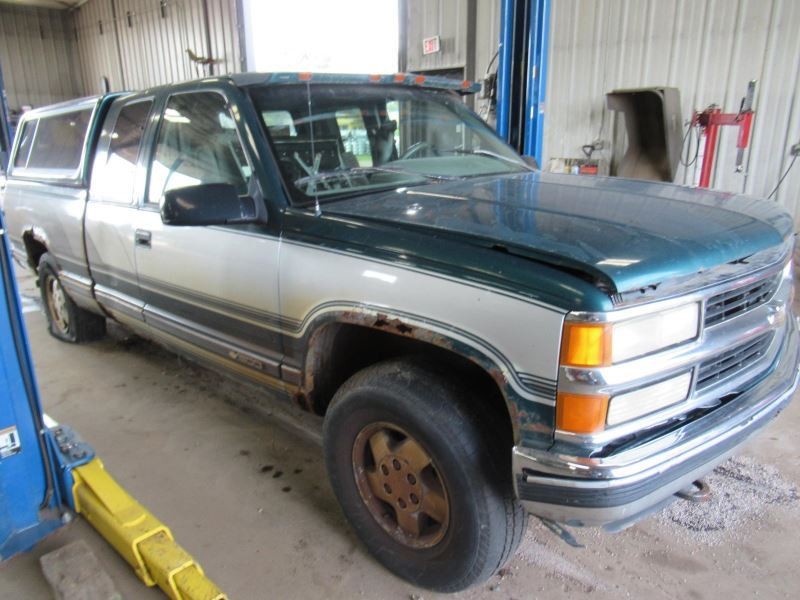 Brake Master Cylinder Vacuum Booster Fits 94-00 CHEVROLET 2500 PICKUP 266161