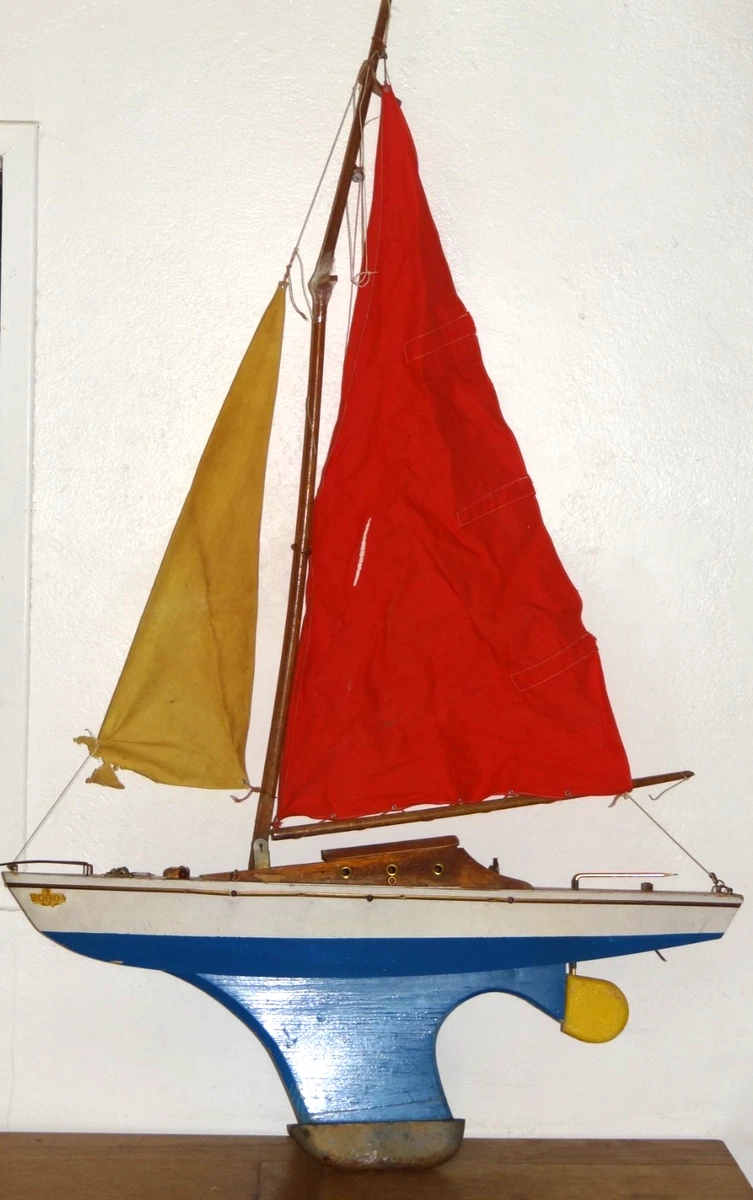 Ancien Jouet Voilier De Bassin - Bois - Vapeur - État D'Occasion