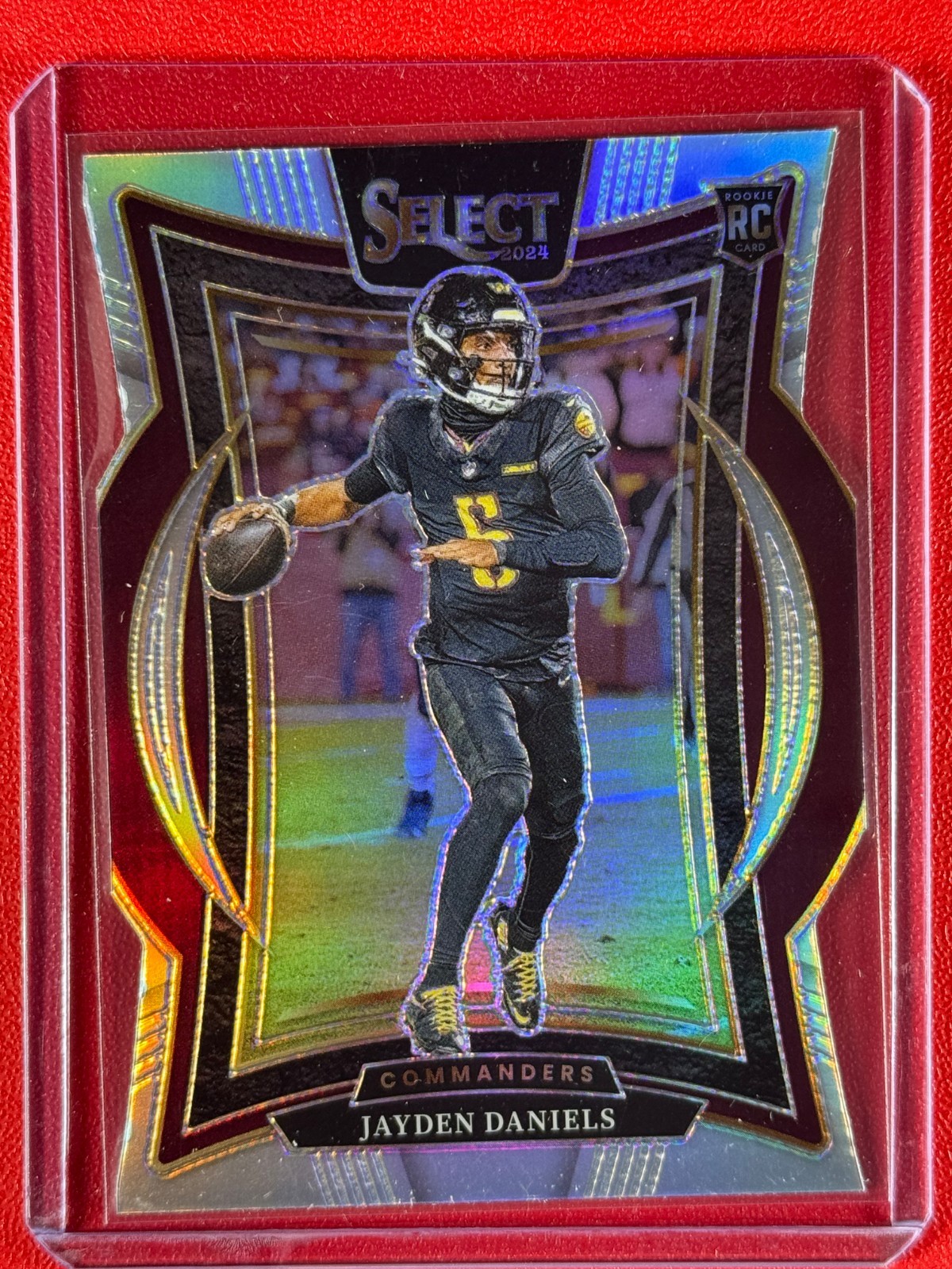 2024 Panini Select Jayden Daniels #26 - Silver Prizm Die-Cut (RC)