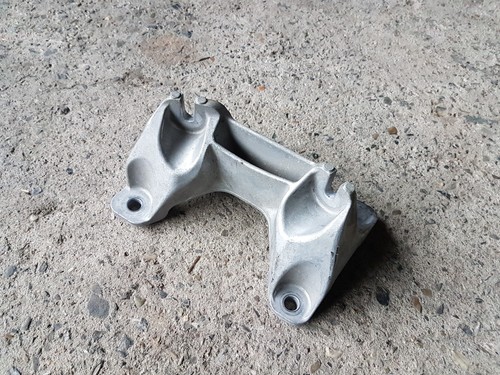 BMW X1 E84 3er E90 E91 LCI N46N Getriebetragbock Automatikgetriebe 6760306