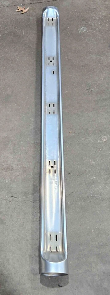 Chevrolet Suburban 2007-2014 estribo escalón nueva pieza OEM 25831394 Foto 3 de 4