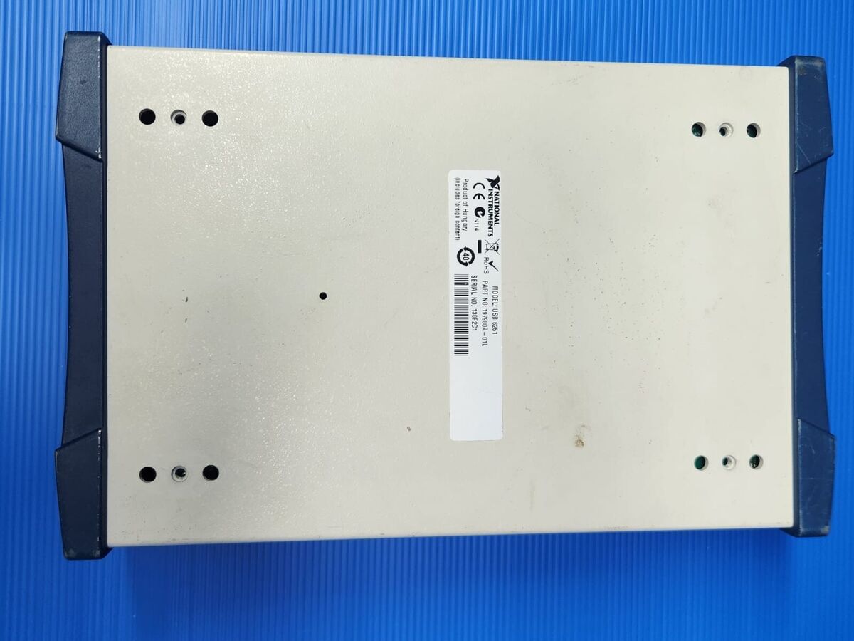 National Instruments NI USB-6251 BNC 197980A-01L USB National Instruments NI USB-6251 BNC 197980A-01L USB