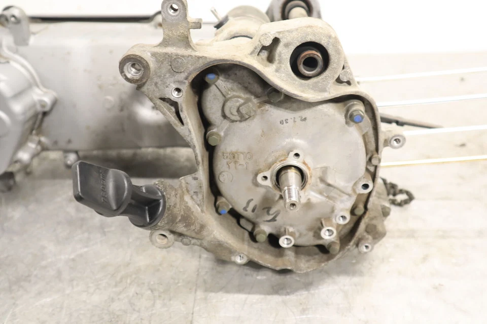 Yamaha C3 XF50 2009 cárteres de motor OEM cárteres de bielas Foto 2 de 4