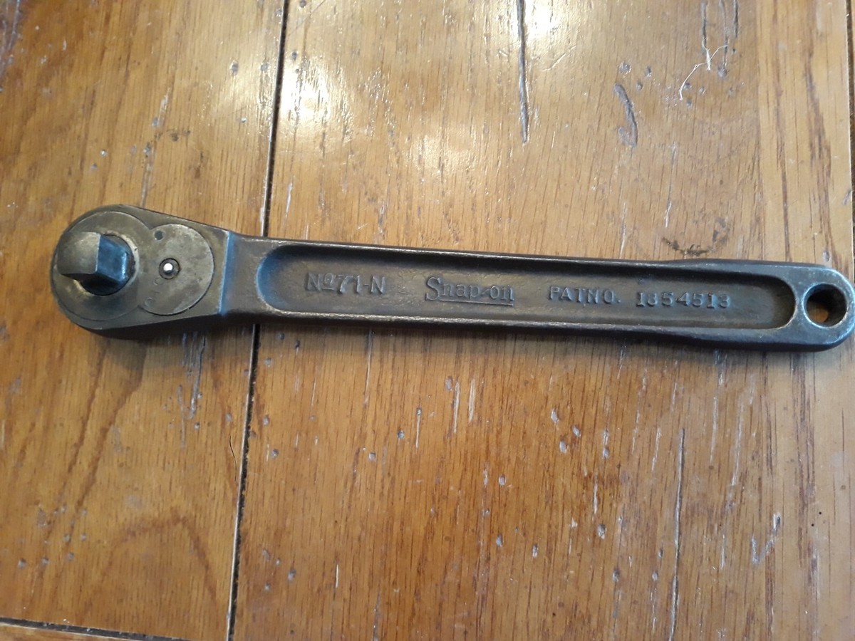 VINTAGE SNAP-ON TOOLS RATCHET 1/2 INCH DRIVE No 71-N oil port 1944