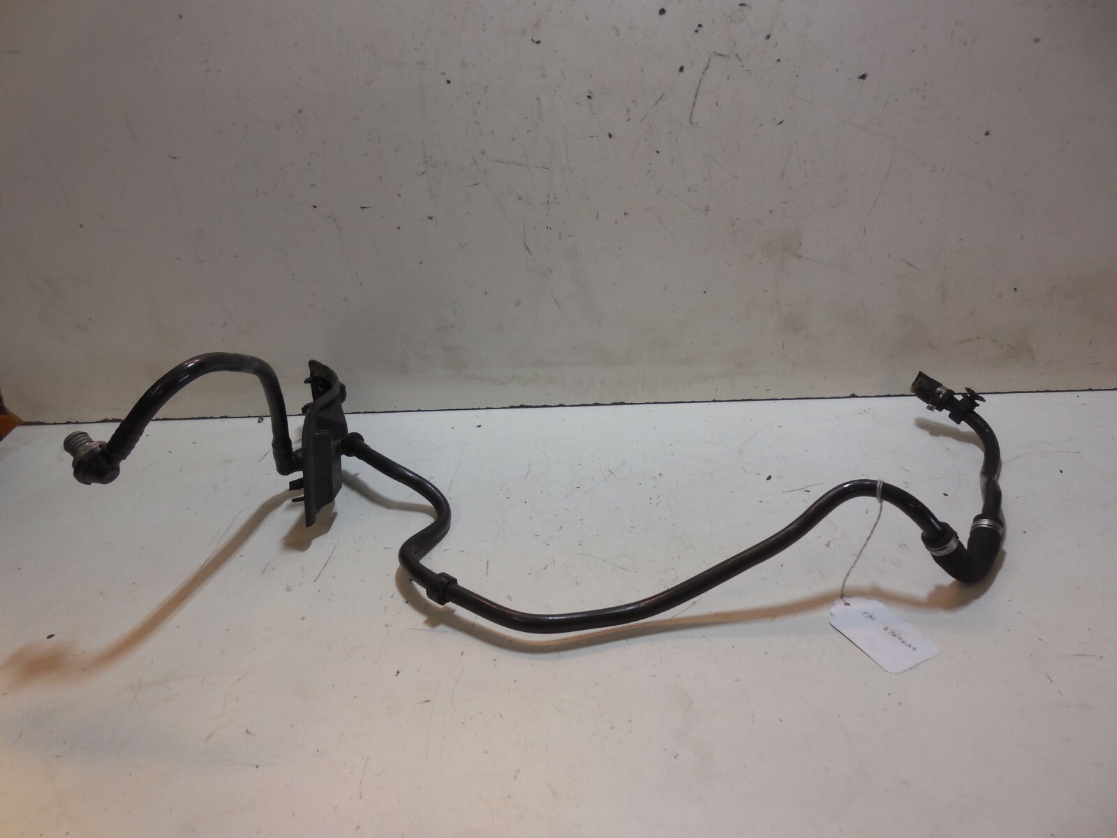 06 BMW E90 E91 325i 325xi Brake Booster Vacuum Hose Line Tube 6769624