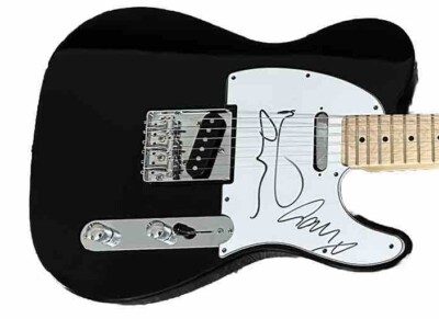 Oasis Signed Guitar Noel Gallagher Autographed Guitar Liam