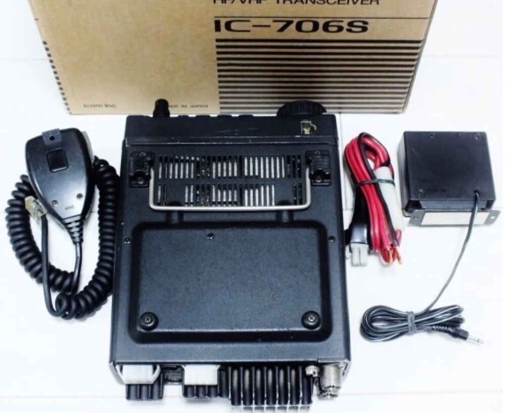 ICOM IC-2350 & KENWOOD TH-78 無線機