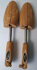 Johnson & Murphy Cedar 12.5" Long Wooden Shoe Tree Stretcher Rochester USA Pair