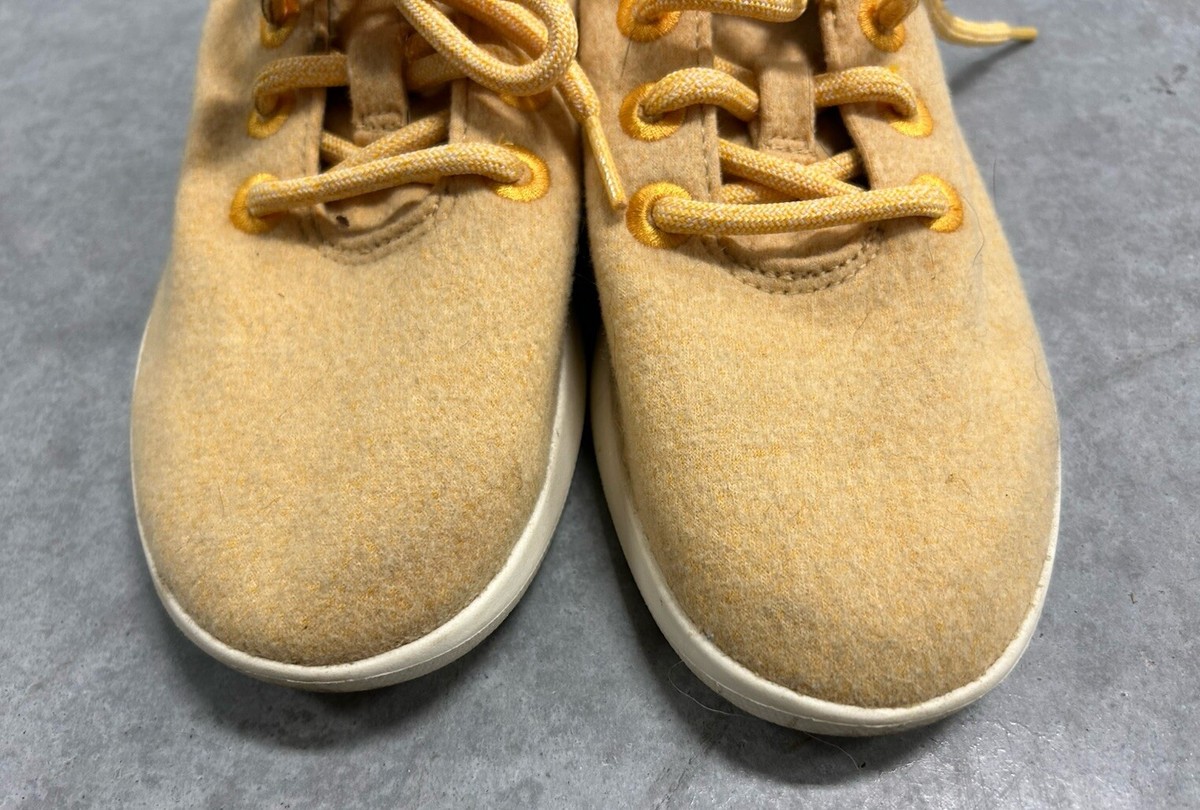 Allbirds Wool Runners Canary Yellow Lace Up Sneakers Women display picture 3
