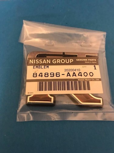 Genuine Nissan Skyline R34 GT-R Rear Emblem JDM New 84896-AA400 - Picture 2 of 10