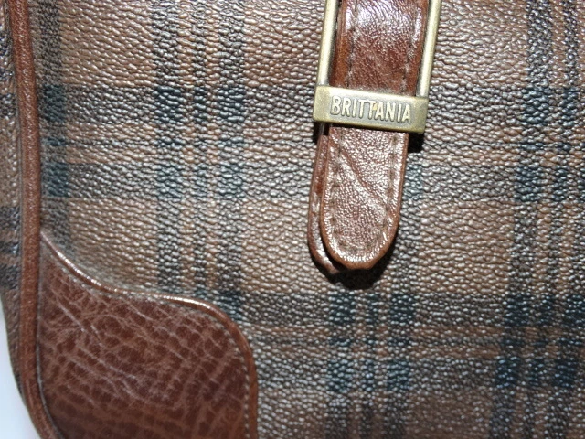 Estojo organizador de bolsa para laptop/tablet Brittania -13" x 12" - Imagem 3 de 4