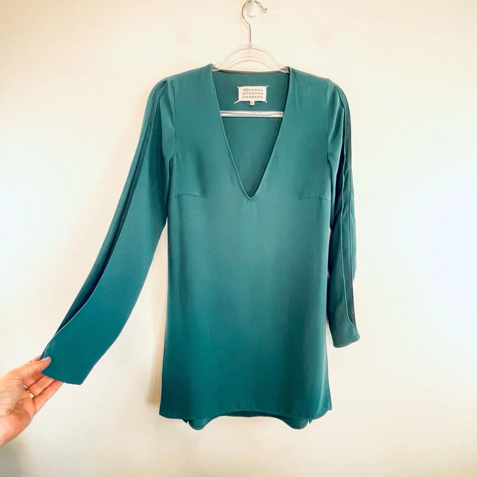 Maison Margiela Size 38 (8 10) Jade Green V Neck Long Sleeve Blouse Top - Image 3 of 4