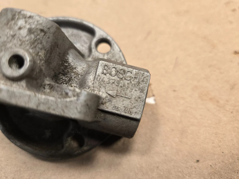 Carcasa válvula arranque en frío mercedes 280sel 300sel 280sl 250se 250sl 280se Foto 4 de 4