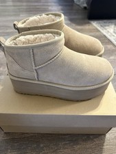 UGG Classic Ultra Mini Platform