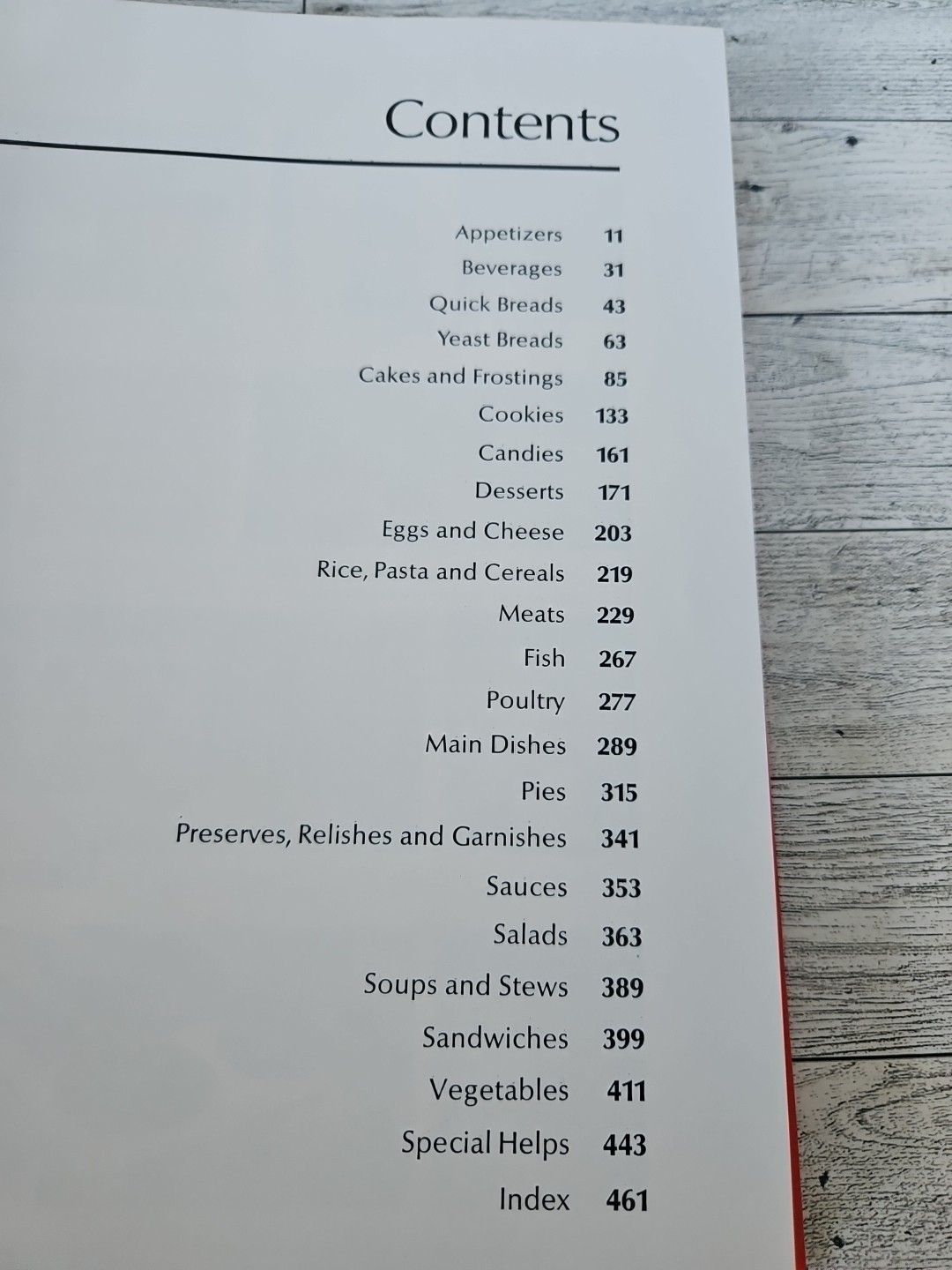 1972 Betty Crocker's Cookbook PIE Cover Soups Beverages Poultry Salads Etc