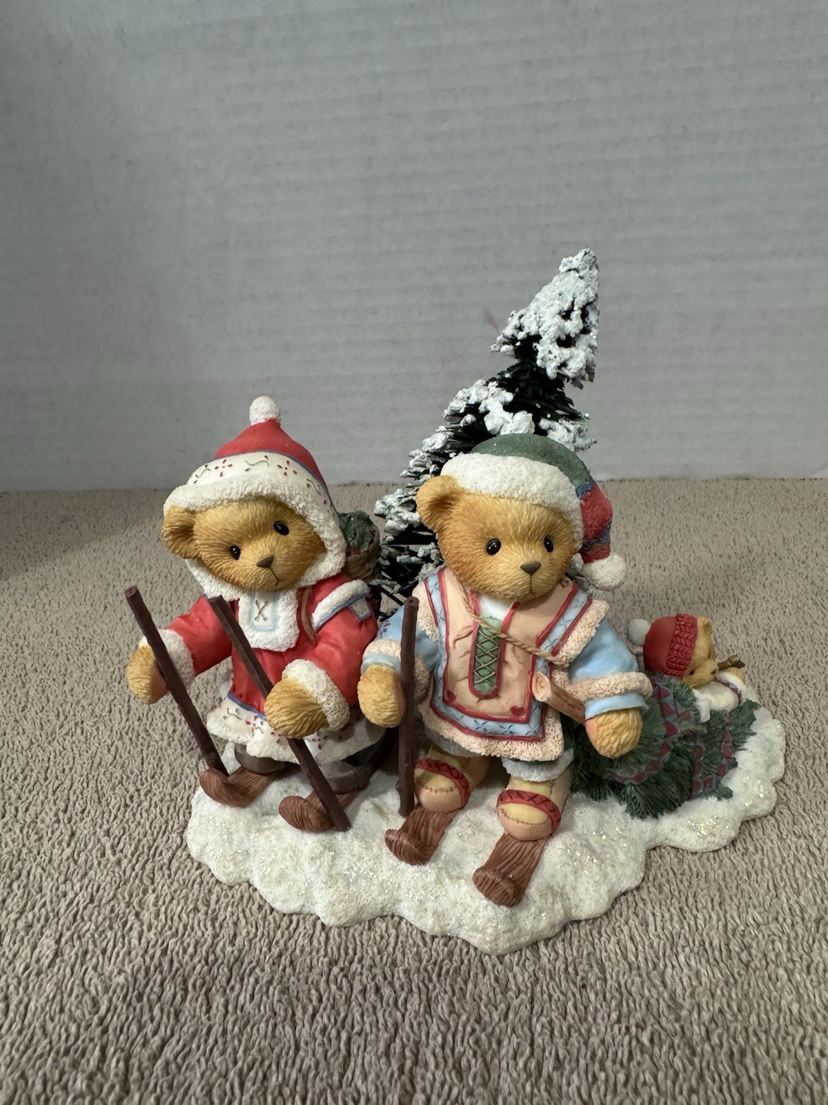 1998 Cherished Teddies Segrid Justaf Ingmar Figurine #352799 Skiers Christmas