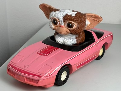Vintage 1984 Gremlins Gizmo Driving Car Pink Chevrolet Corvette ERTL Warner Bros